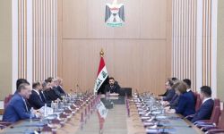 مجلس الوزراء يعقد جلسته الأولى برئاسة الزيدي.